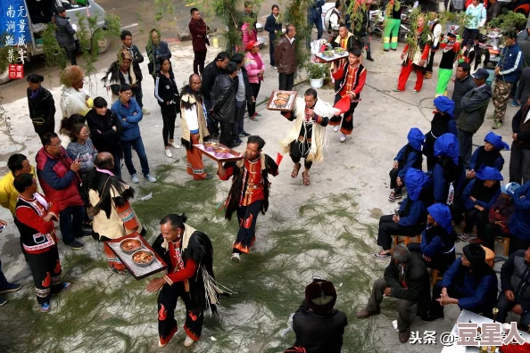 请让我触碰你的樱花深处象征着对极致美好的追求以及对禁忌之爱的探索