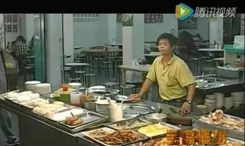 如何更换《帕帕的商业街》餐厅的厨师？